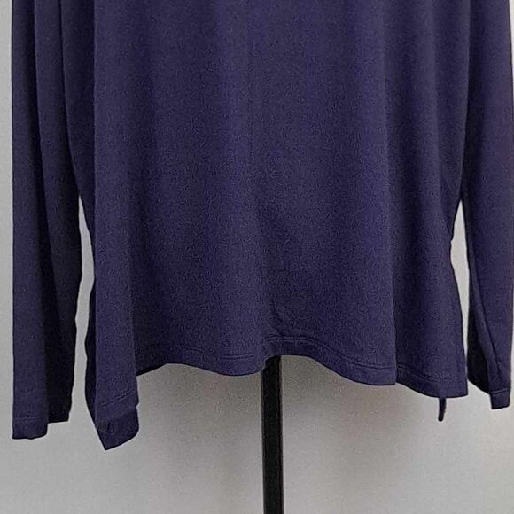 Ladies Active long sleeved Tee NWT - Picture 3 of 11